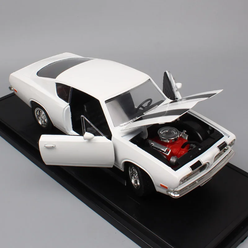 1:18 классические весы 1969 Chrysler Plymouth Barracude спортивные игрушки и транспортные средства миниатюрные автомобильные модели для детей