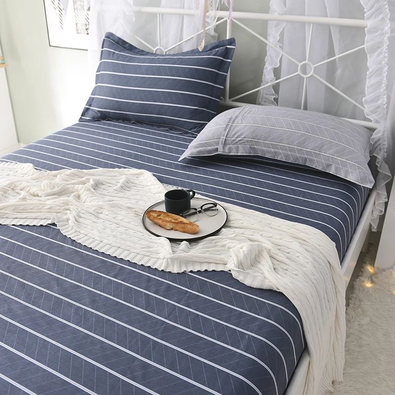 Простыня хлопковая с эластичной резинкой комплект удобного постельного белья