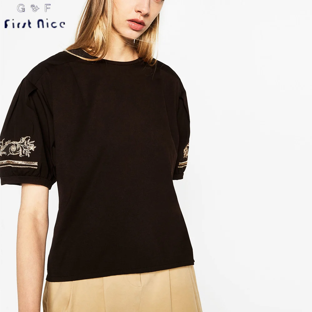 Женщины Футболка 2017 Весна Лето Новая Мода Повседневная Хлопок Цветок Вышивка О