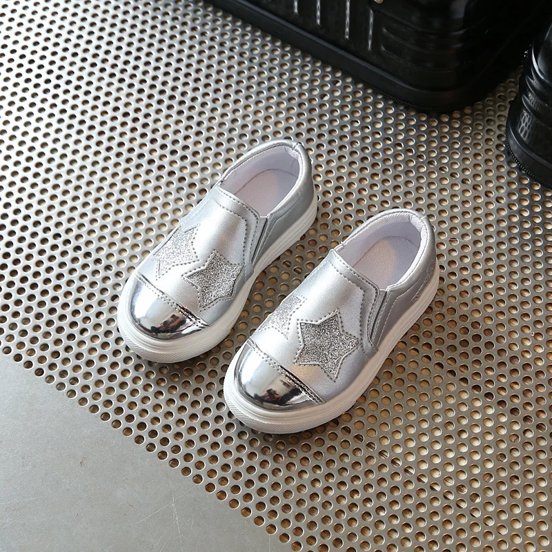 

OMDS 2017 New Wholesale Fashion Children's Sports Shoes Girls Lovely Stars Casual Shoes Flat Shoes Eur Size 26-36 YXX