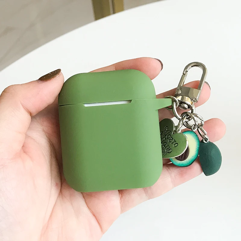 Декоративный силиконовый чехол с зеленым авокадо для наушников Apple Airpods