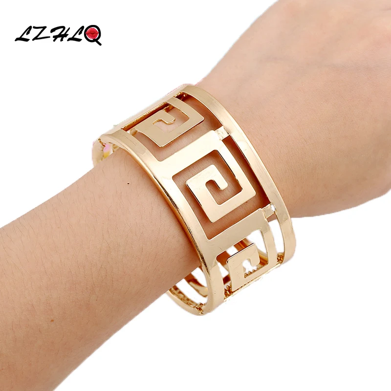 

LZHLQ 2020 Fashion Geometric Hollow Wide Metal Bangle For Women Maxi Punk Bracelet Cuff Bangle Famous Brand Jewelry Accessories