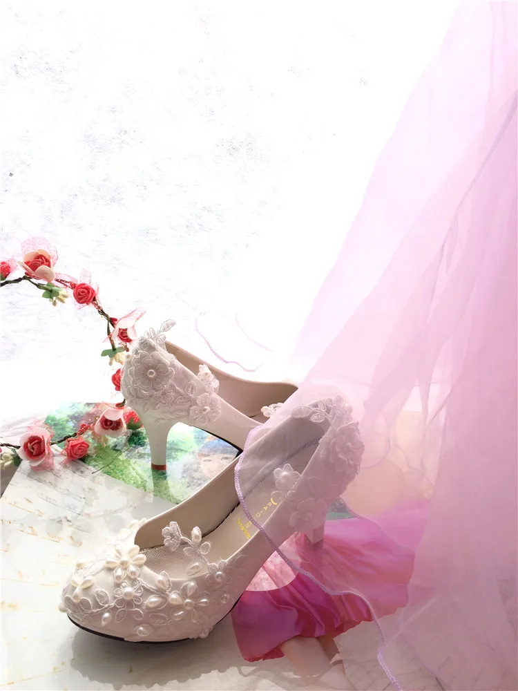 Кружевные жемчужные белые свадебные туфли женские модные больших размеров для