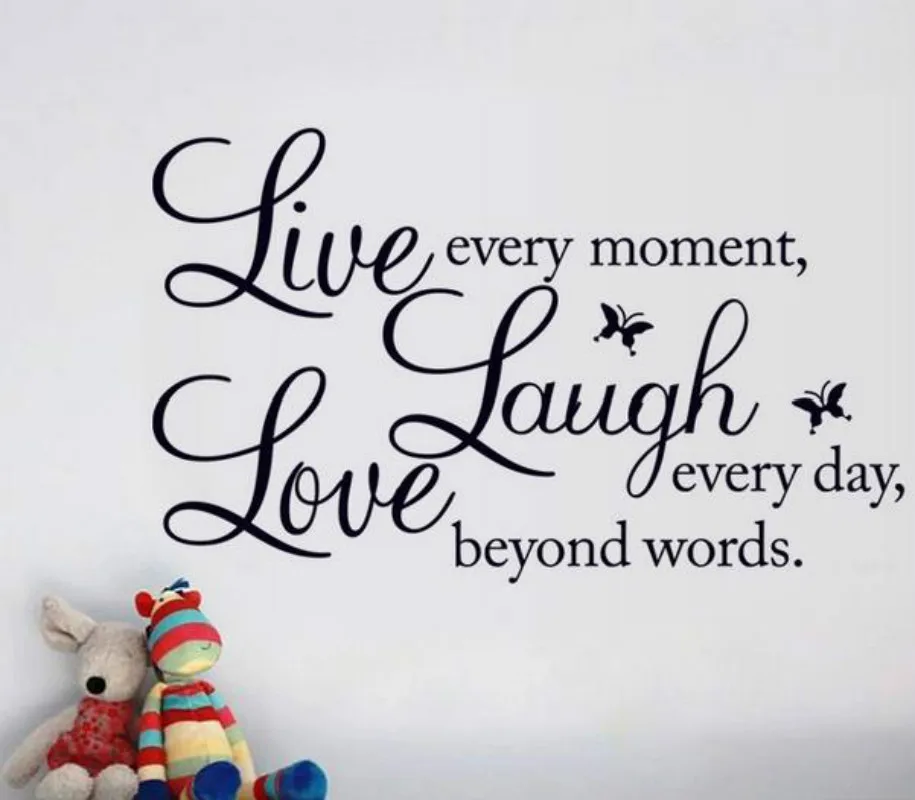Слова цитаты наклейка живая каждый момент смеяться день Любовь за пределами
