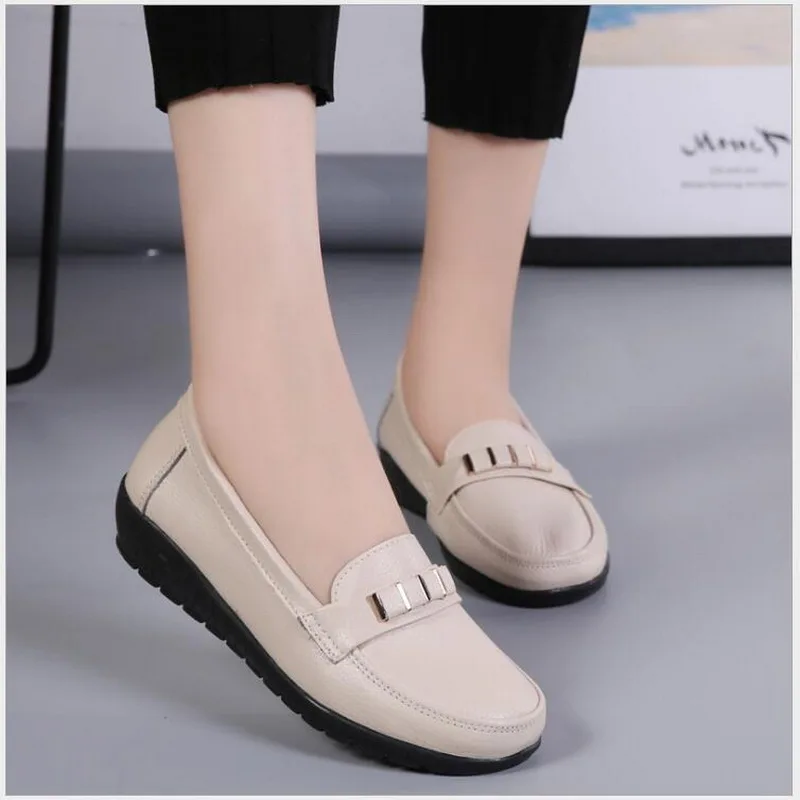 

Women Casual Shoes Genuine Leather Slip on Moccains Ladies Round Toe Loafers Flats Women Ballet Flat Shoes Nurse Shoes