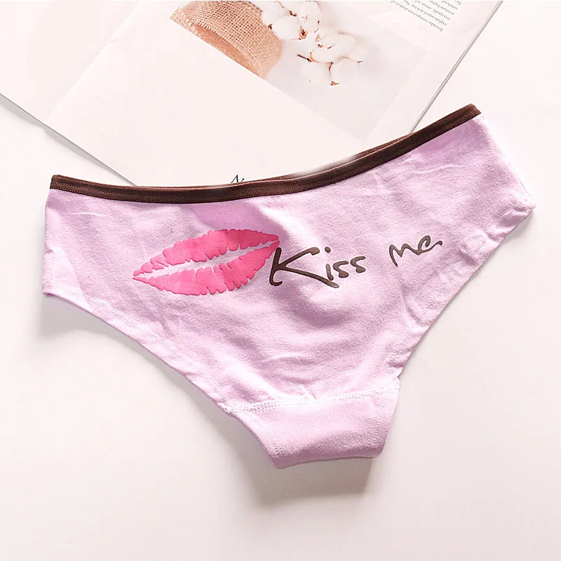 Лидер продаж, трусы с буквенным принтом «Kiss Me» для девочек, нижнее белье, хлопковое нижнее белье ярких цветов