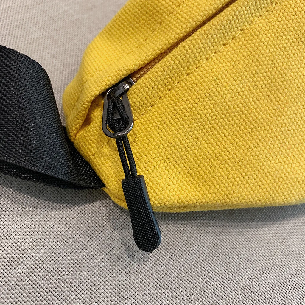 Сумка мессенджер женская черная с буквенным принтом и карманами|Поясные сумки| |