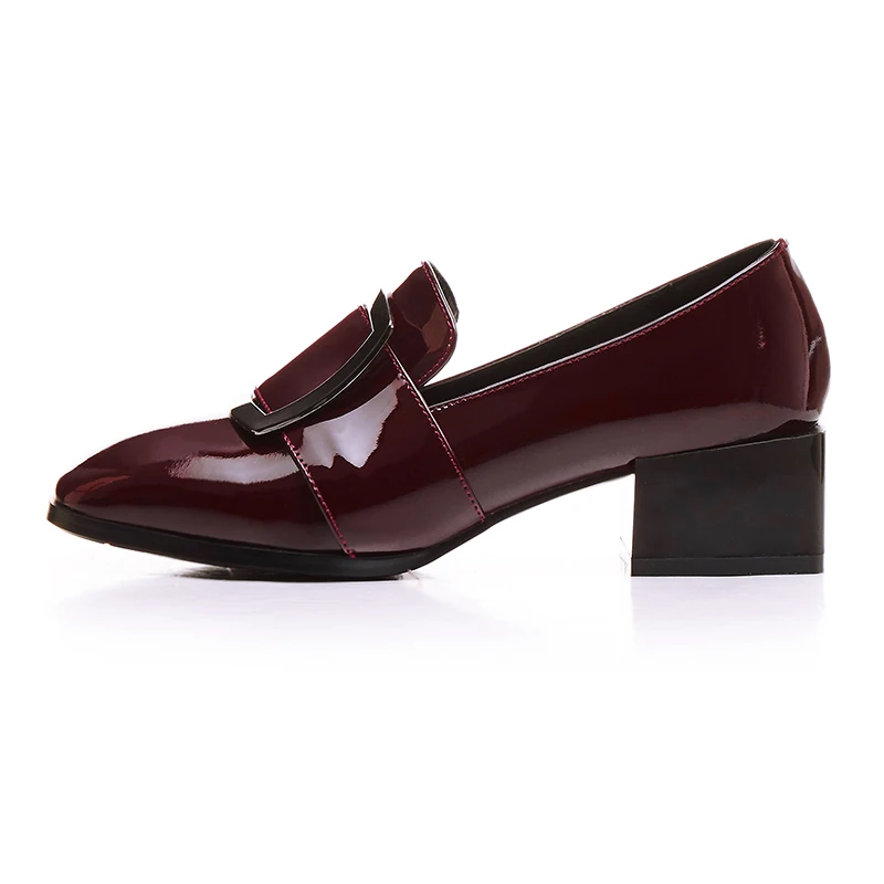 Лоферы из натуральной лакированной кожи Цвет черный красный винный женские