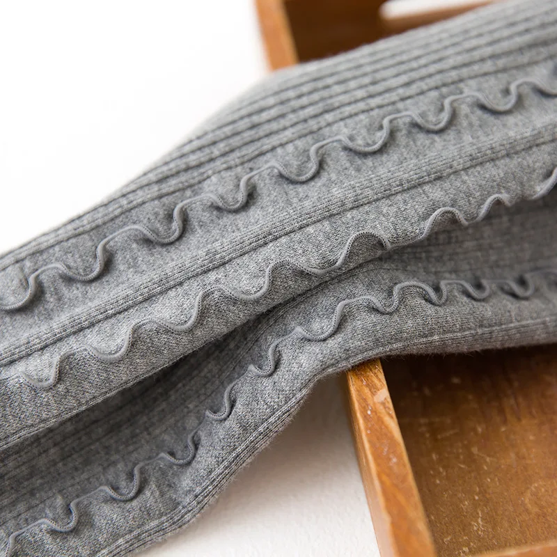 Новинка теплые штаны с оборками для девочек популярные корейские одноцветные