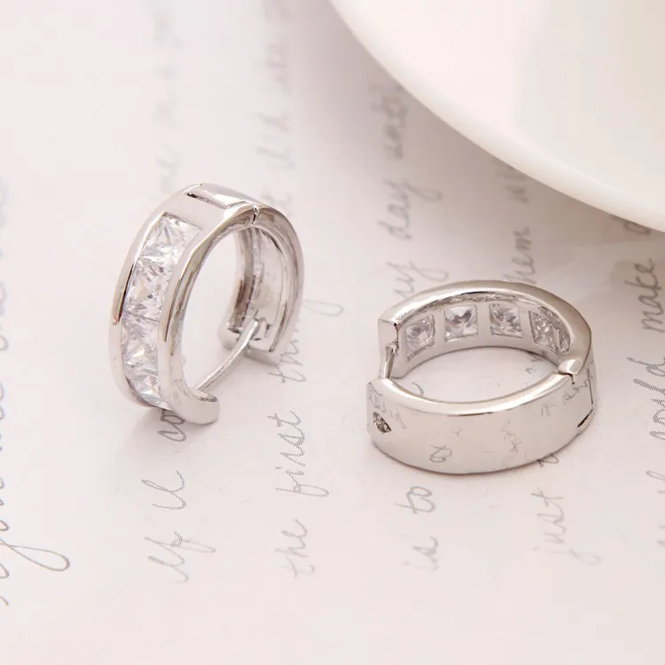 Женские серьги-кольца с кристаллами высокого качества | Украшения и аксессуары