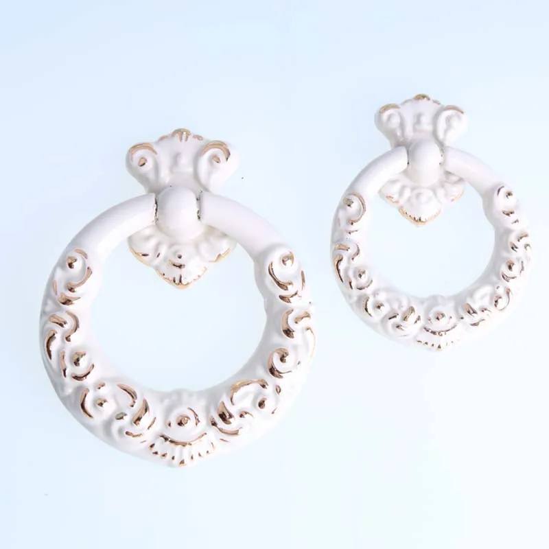 Мебельная ручка в европейском стиле форме кольца цвета слоновой кости белая