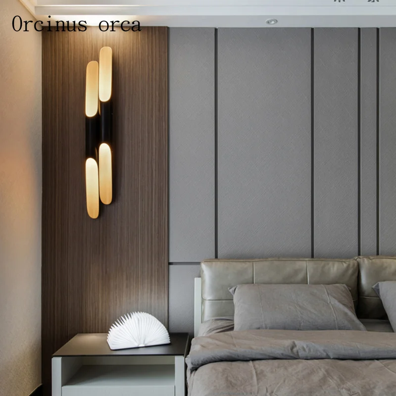 

Скандинавский пост-современный минималистичный светодиодный настенный светильник для гостиной, коридора, спальни, прикроватная лампа, американский Ретро Железный настенный светильник