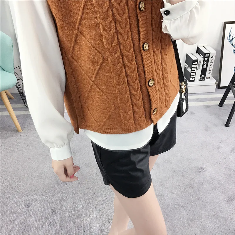 2018 New Sweater Spring Twist Knitted Vest Retro Buttons V-neck Cardigan |