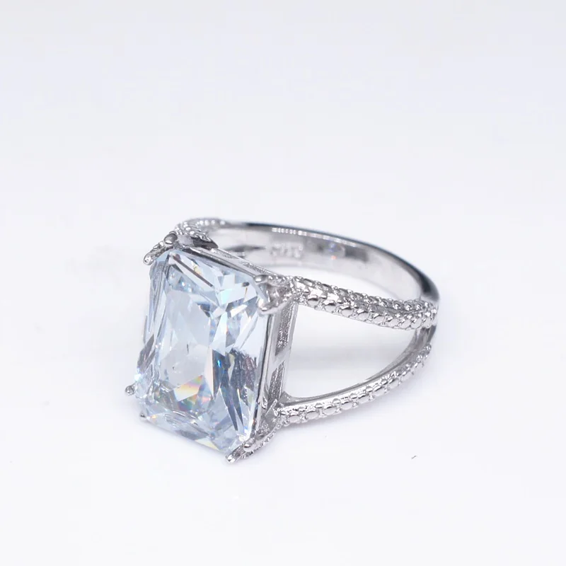 OMHXZJ Wholesale European Fashion Woman Man Party Wedding Gift Rectangle White AAA Zircon 18KT Gold Ring RR714 | Украшения и