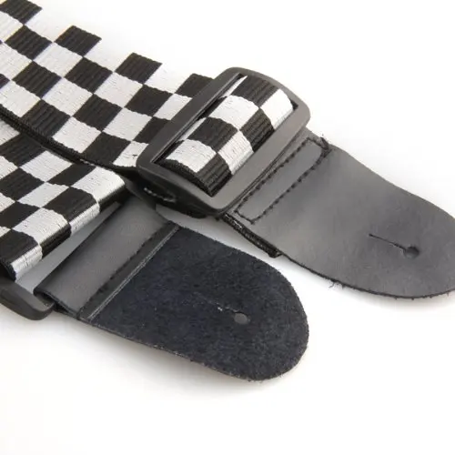 Шьет черный белый Checker ремень с флагом для электрической акустической гитары