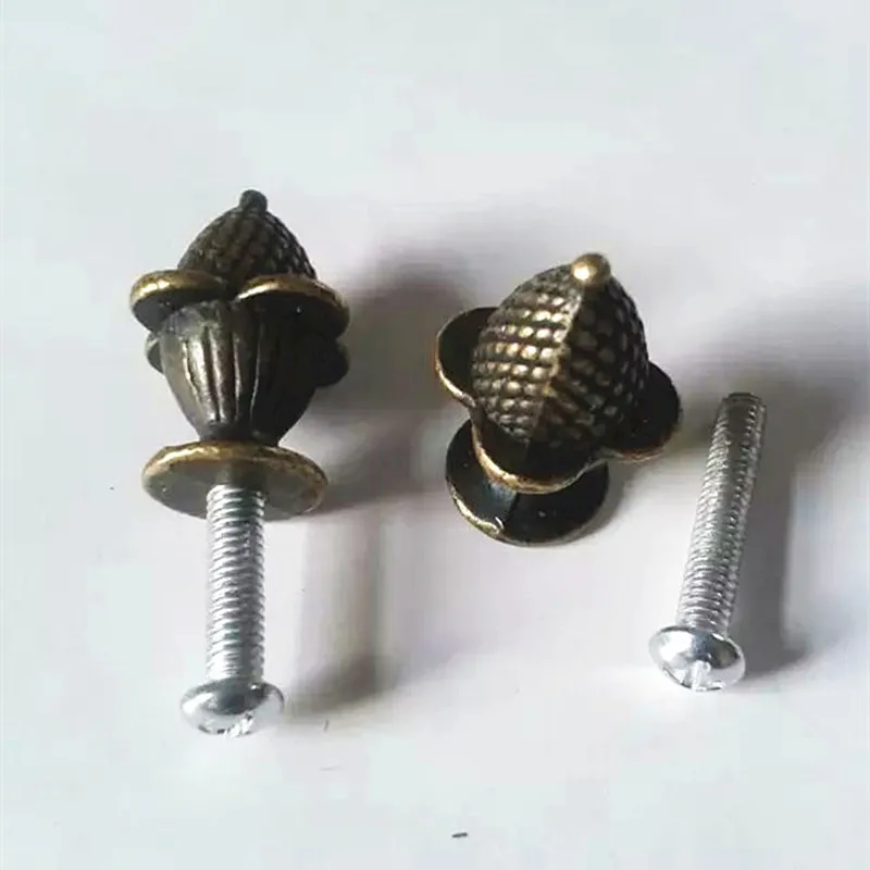 Оптовая продажа маленькая ручка для ящика в античном стиле клубники из сплава