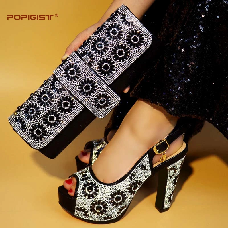 Комплект из туфель и сумочки золотистого цвета в африканском стиле комплект со