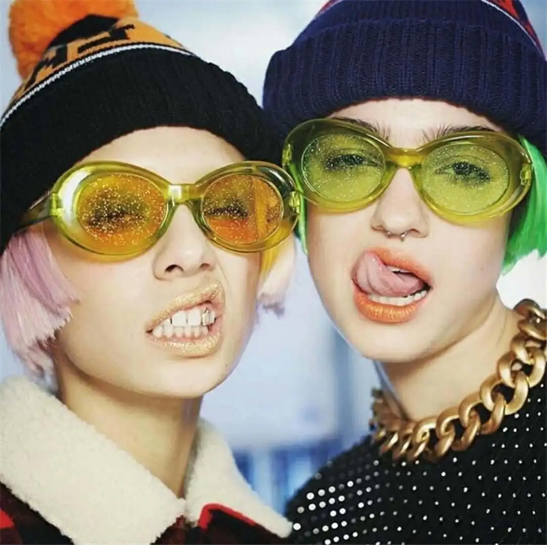 

Трендовые карамельные цвета женские Овальные Солнцезащитные очки Модные мужские блестящие прозрачные красные желтые зеленые фиолетовые о...