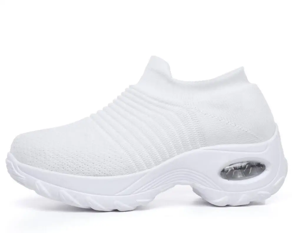 Женские кроссовки на воздушной подушке черные дышащие сетчатые белые носки
