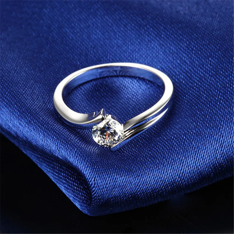Тест Положительный 0.5CT круглый муассанит обручальное кольцо Стерлинговое Серебро Белое золото Покрытие длится навсегда