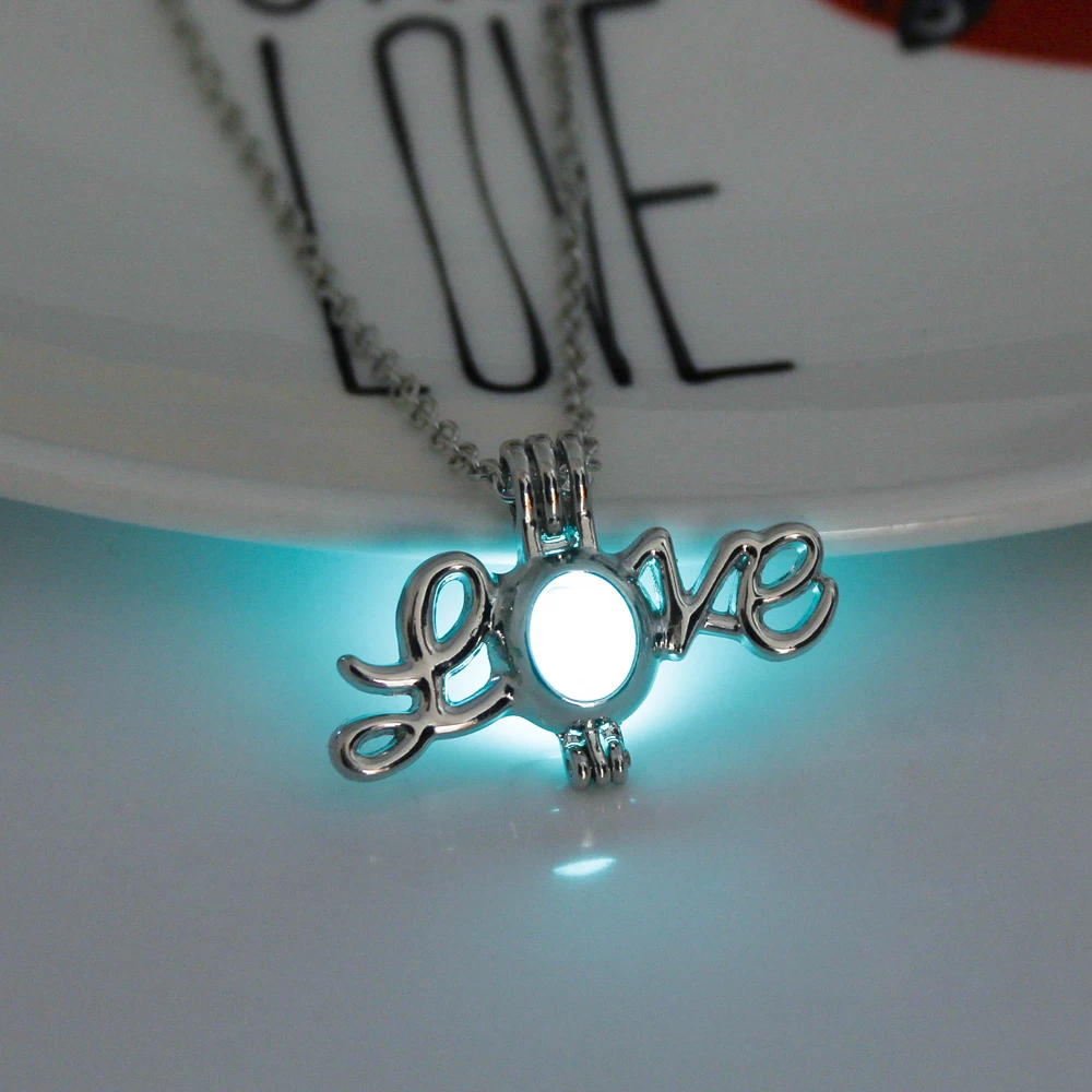 Женское светящееся ожерелье с буквенным принтом кулоном в темноте оптовая