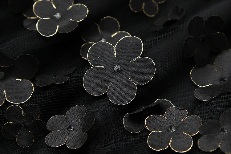 Женский костюм с блестками футболка коротким рукавом и вышивкой юбка трехмерной