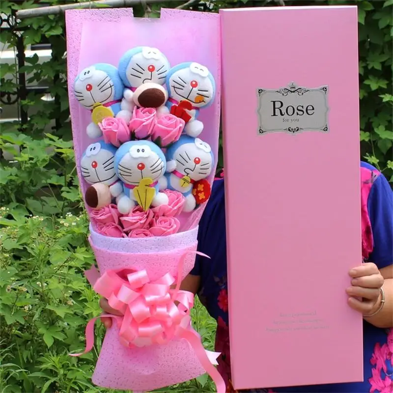 Модная милая плюшевая игрушка в виде животного Дораэмон + Искусственные розы