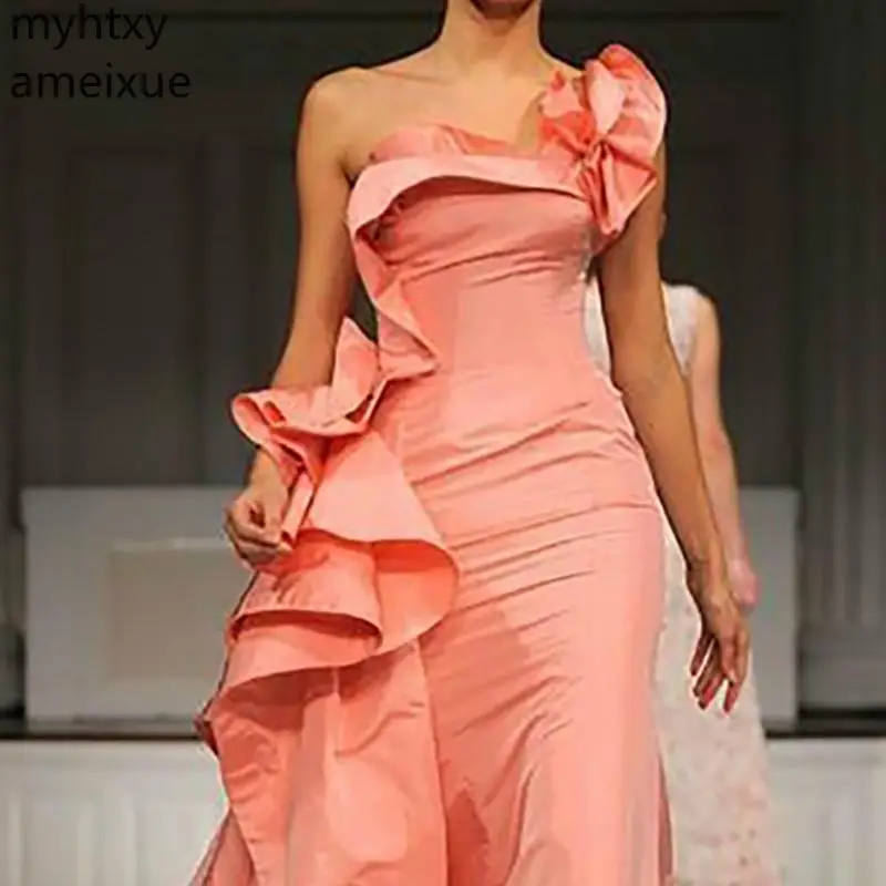 Женское вечернее платье с юбкой-годе одним открытым плечом в пол для особых