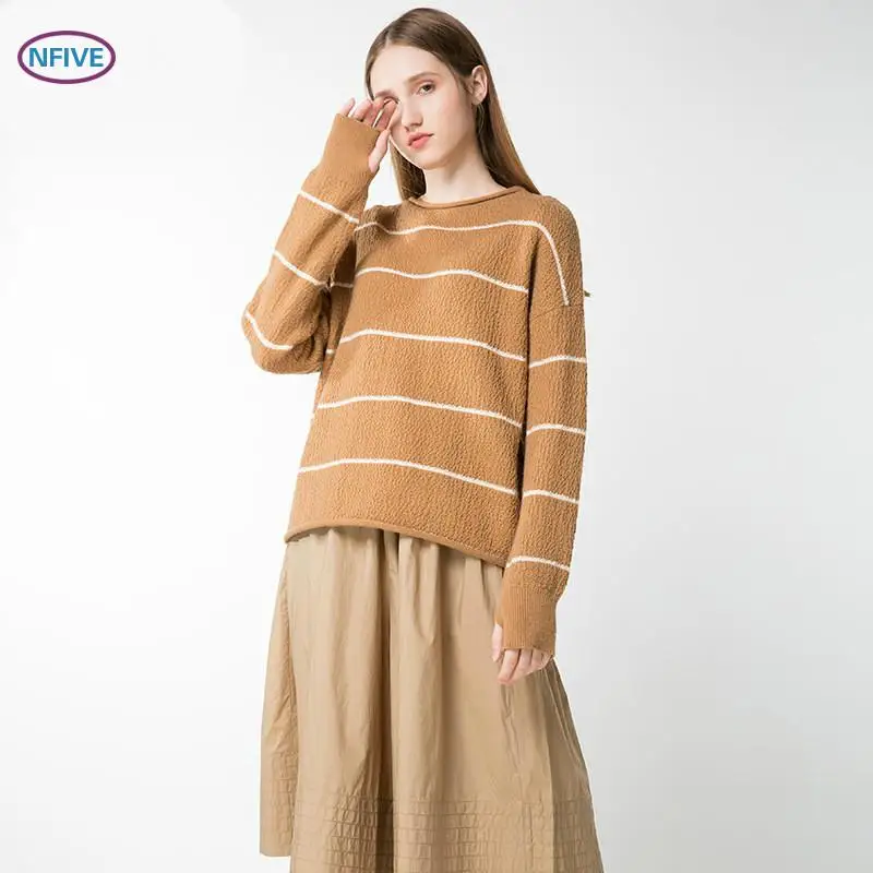 NFIVE Brand 2017 Women Thin Striped Sweaters Europe And America Winter New Long Sleeve Sweater Quality Loose Knitted Pullover | Женская