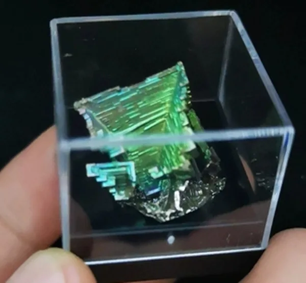 

1PCS Bismuth crystal furnishes mineral boxes