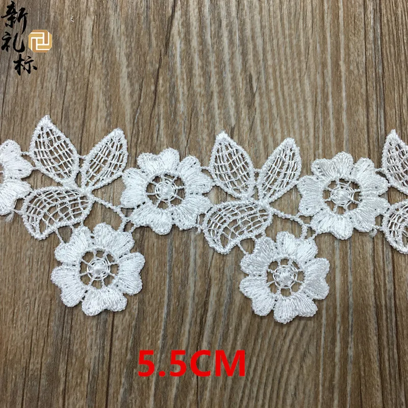 

15yards Beautiful Embroidered White Cord Lace Daisy Flower Fabric Trim DIY Home Decoration Wedding Bridal Lace Sewing Crafts