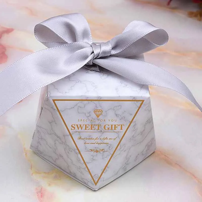 

50box+50ribbon New Style Sika deer pattern diamond candy box wedding candy box forest fresh series candy gift box Party Supplies