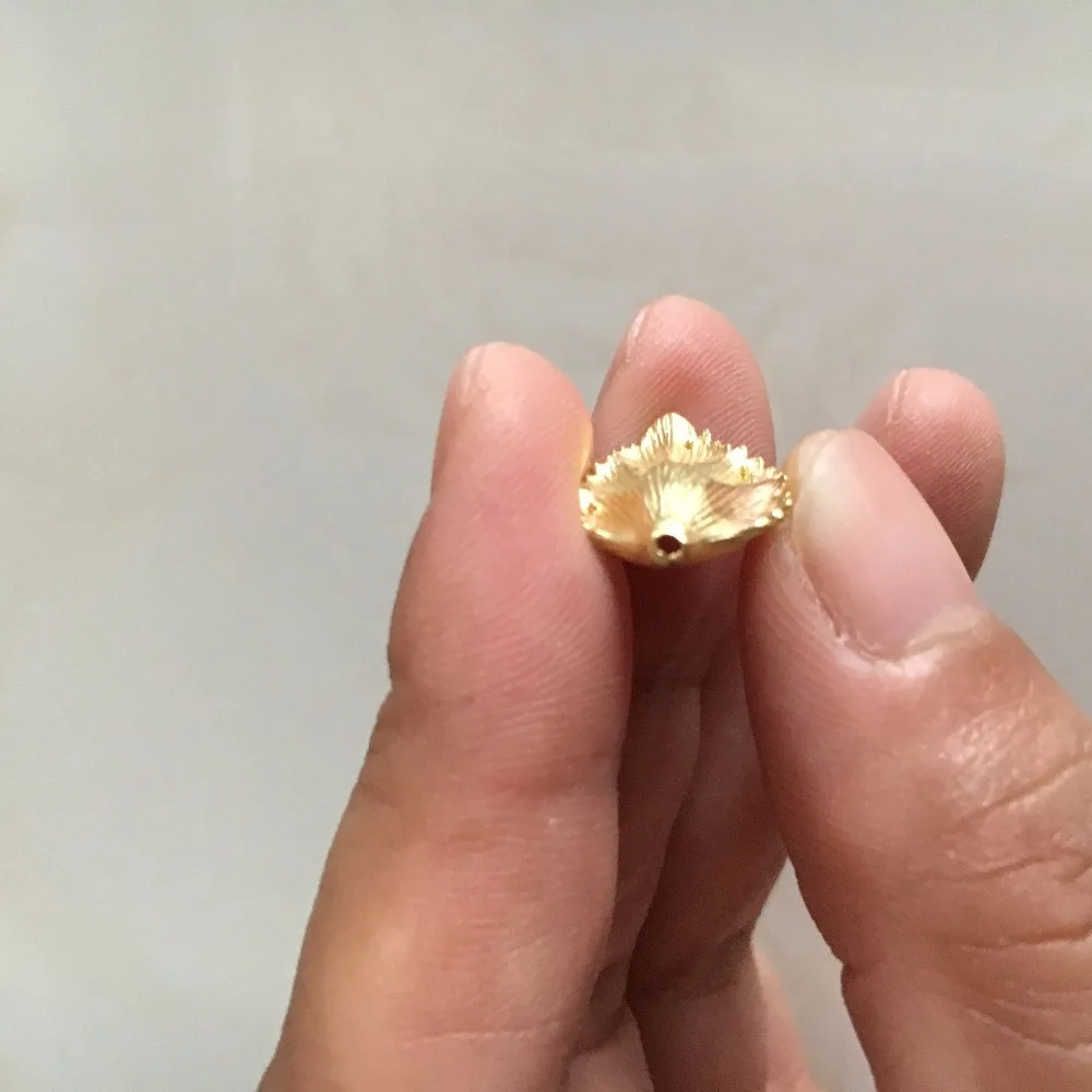 16 шт. Латунное литье лист подвески 12*17 мм незакалённая медь золотого цвета