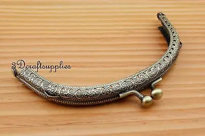 Сумка-кошелек в металлической оправе Прошитый кошелек с застежкой 12 5 см x 6