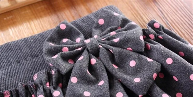 Милая детская юбка с бантом плиссированная из смесовой шерсти трикотажная