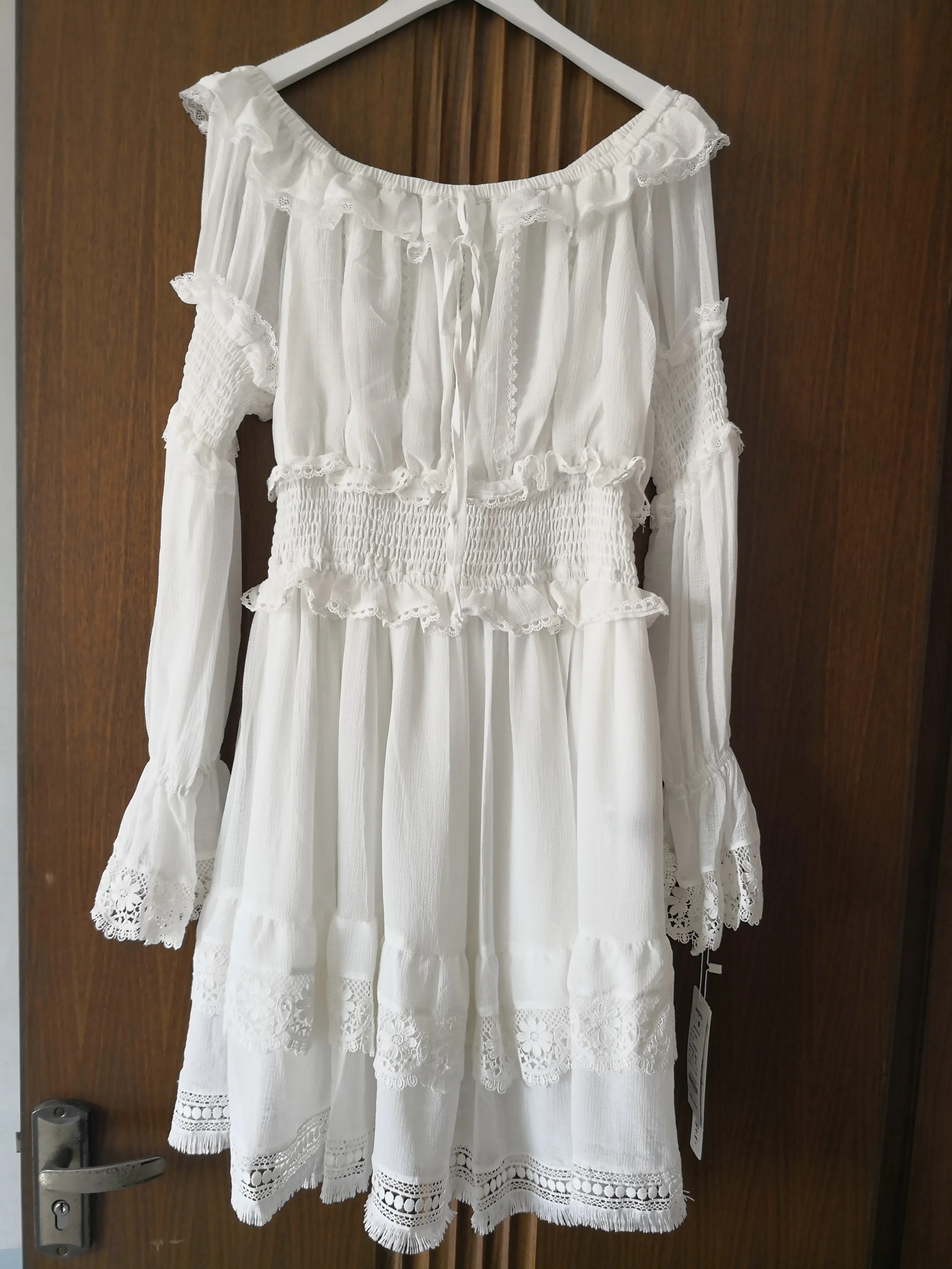 Женское платье с длинным рукавом белое кружевное пляжное из шифона и эластичной