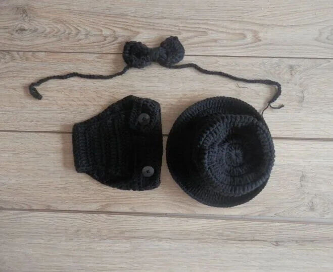 free shipping baby boys Gentleman hat Crochet Hats Bow tie &amp Diaper Cover Set Newborn crochet Photo Prop szie:0-1m 3-4m | Детская