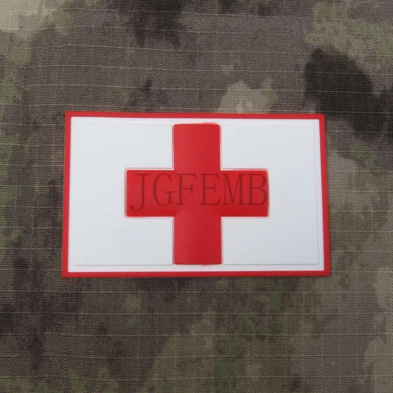 Тактический медицинский 3D ПВХ нашивка с красным крестом значки мягким корпусом