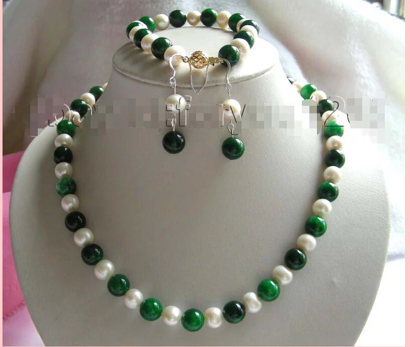 Natural  Pearl Necklace Bracelet Earrings Set!