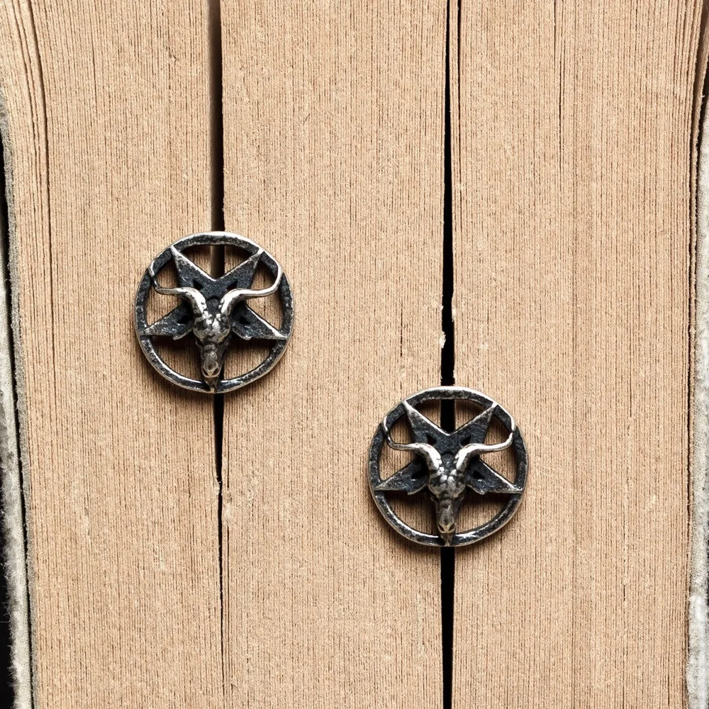 Серьги пусеты с изображением перевернутой пентаграммы серебряного сатана козла