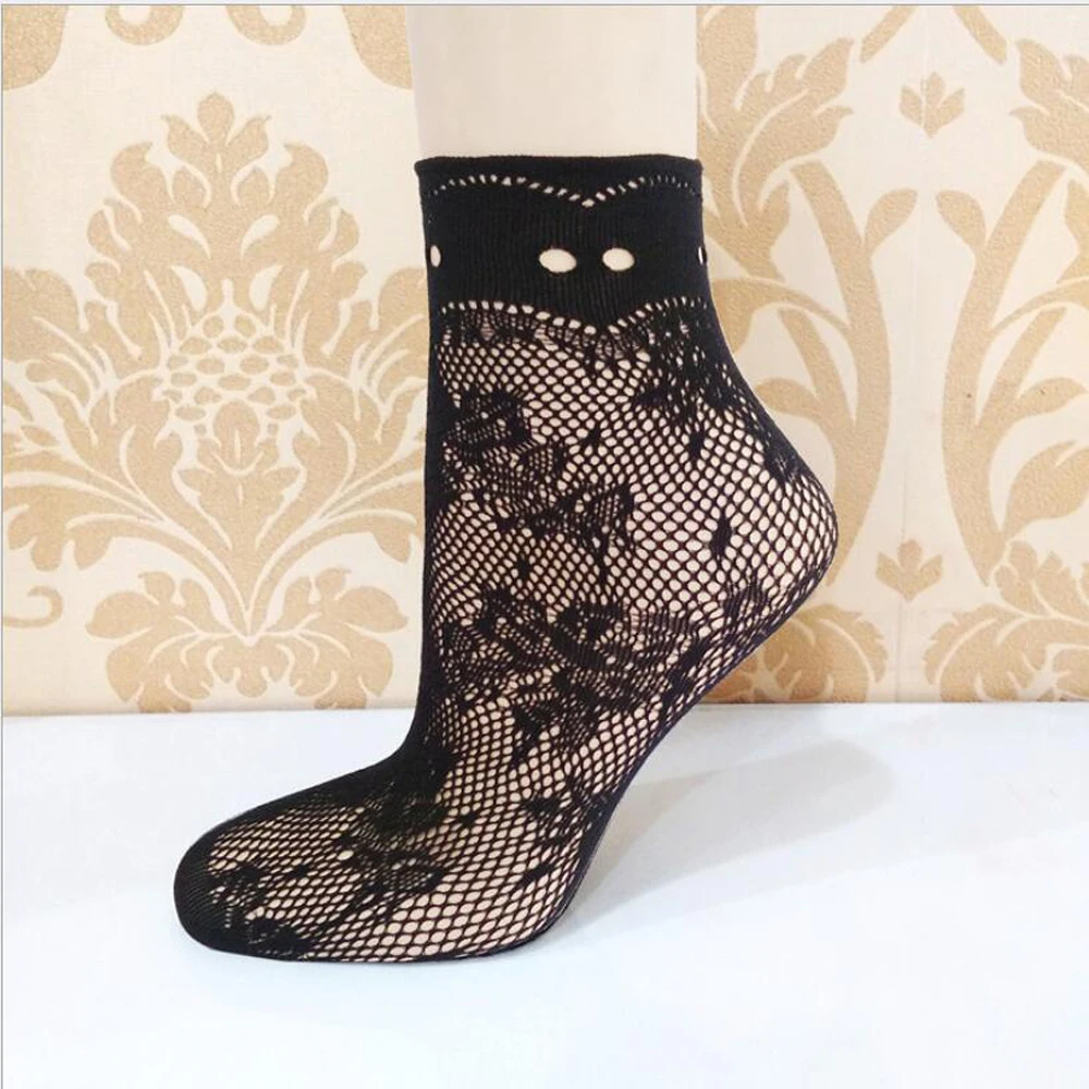 10 Pairs / Bag Fashion With High Quality Mesh Socks Thin Section Small Mesh Love Flowers Sexy Fishnet Socks Women's Socks