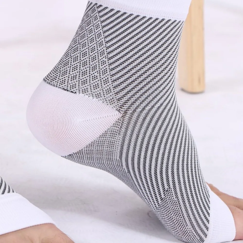 Новинка 1 пара удобные Анти-усталость компрессионный рукав на ногу короткие