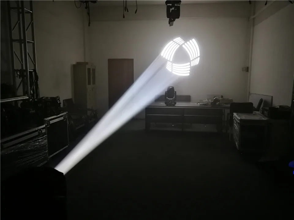 2 unids/lote con кейс для полета LED 200 Вт 230 очистка луча 3в1 узор Мобильная головка супер