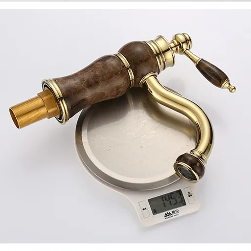 Бесплатная доставка мраморный золотой кран для раковины с одним отверстием