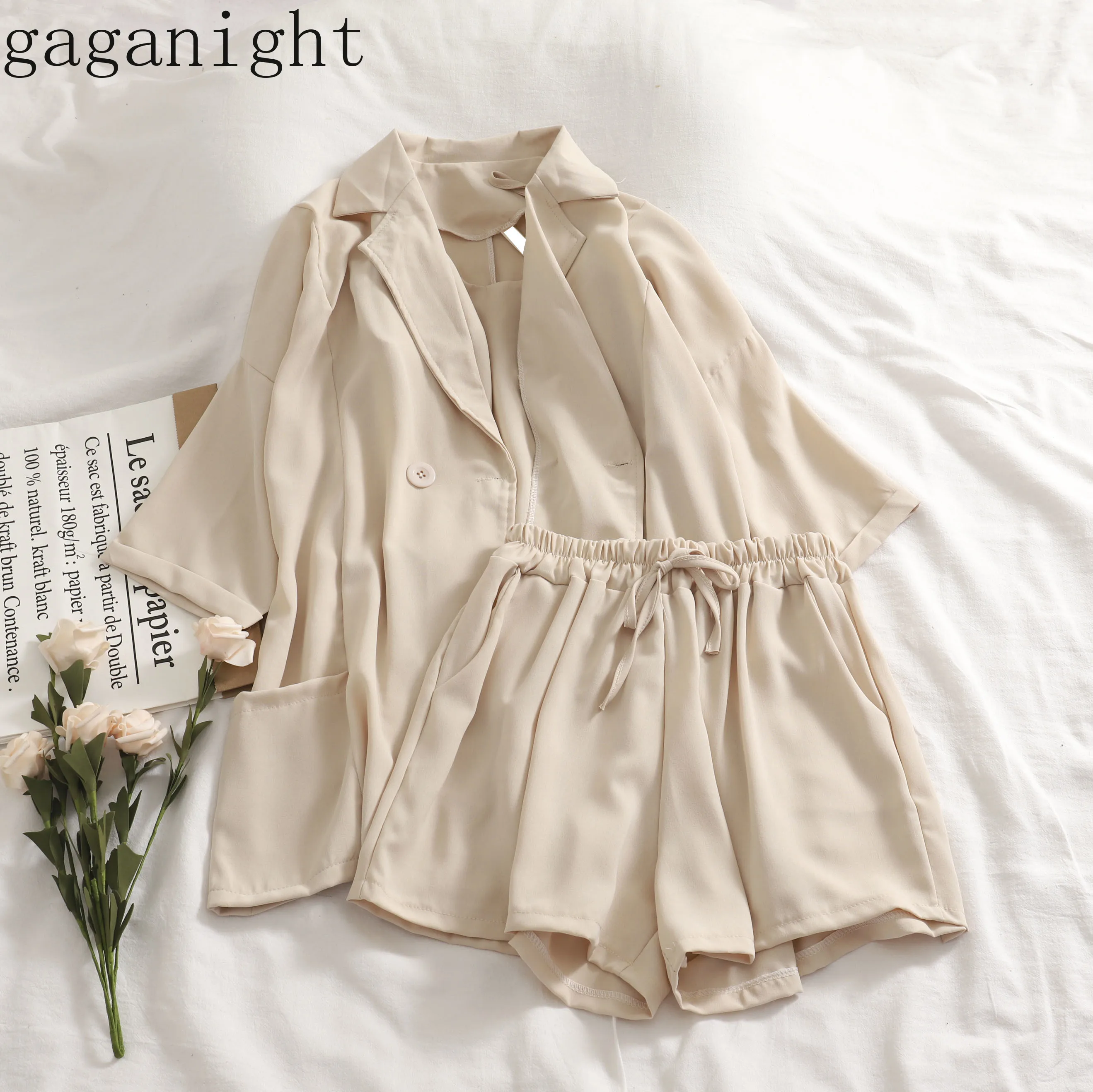 Женский костюм тройка Gaganight однотонный блейзер с коротким рукавом в Корейском