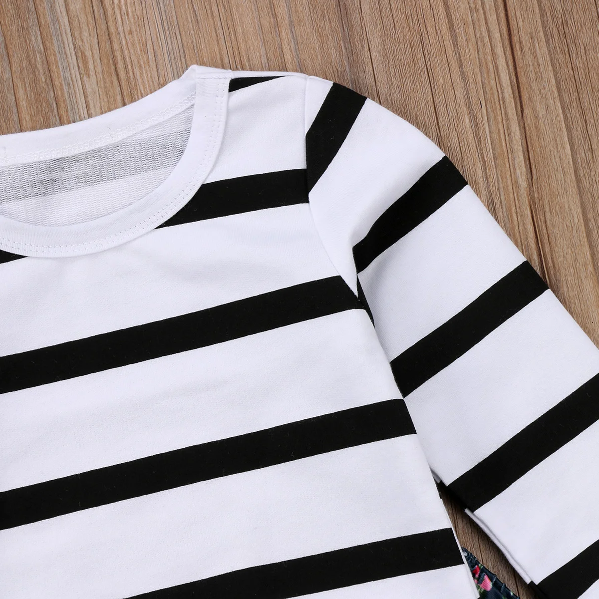 Комплект одежды из 2 предметов для маленьких девочек футболка в полоску Топы +