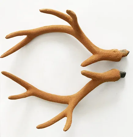 

Free shipping artificial antler 17cm high