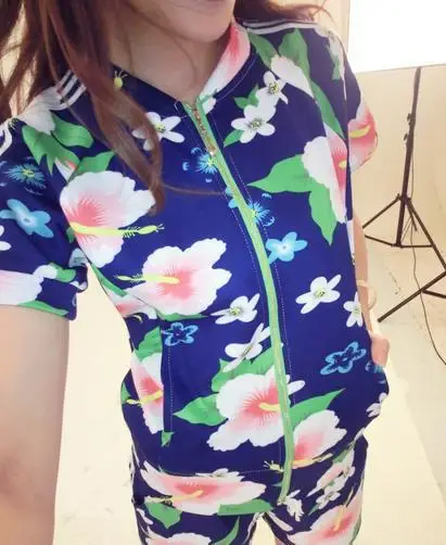 2014 summer new sport suit women's leisure short sleeve shorts sportswear star with money | Женская одежда