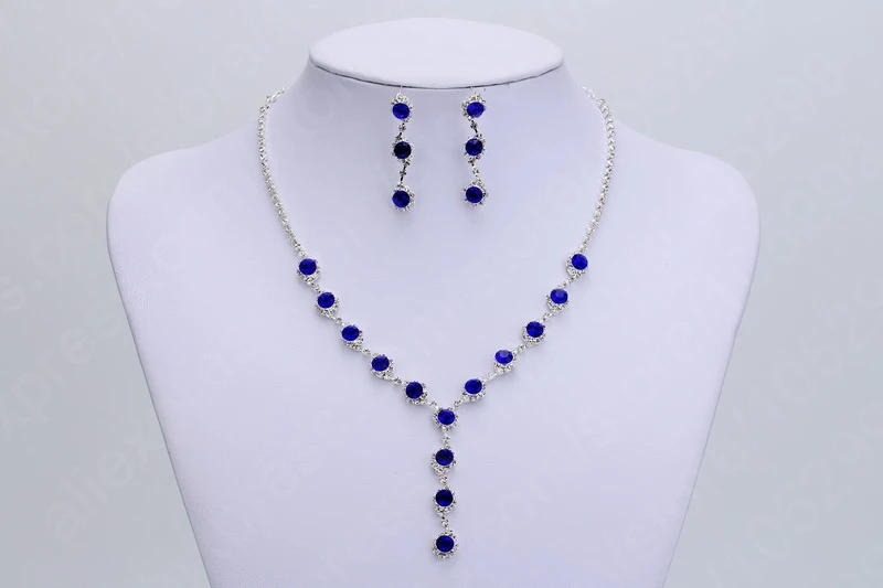 Женский ювелирный комплект из колье и серёг темно синего цвета|jewelry sets|jewelry sets