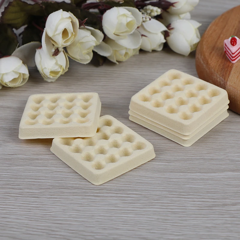 

5 Pcs Dollhouse Miniature Doll Eggs Tray Food Kitchen living Crafts Artificial Mini Landscape For Doll Accessories
